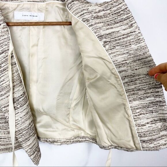 Zara Cream Gold Striped Cropped Blazer - Picture 4 of 10